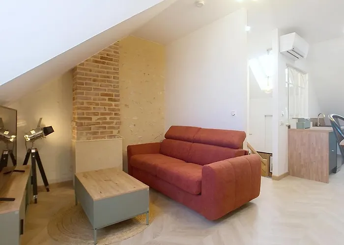 Nord Loire - Proche Du Tramway Et Du Centre De Appartamento *