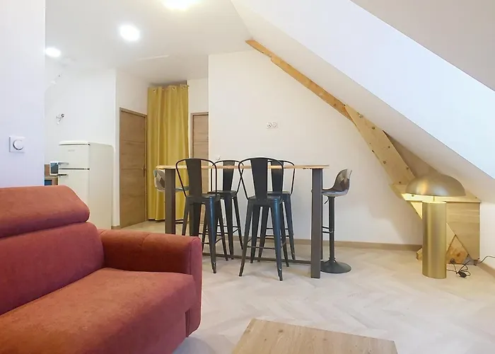 Nord Loire - Proche Du Tramway Et Du Centre De *